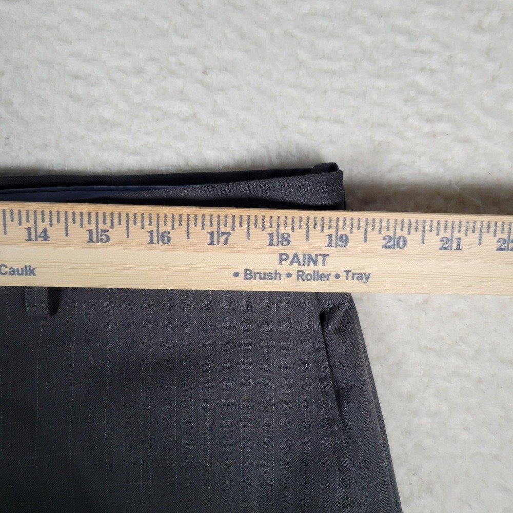 Roundtree & Yorke Dress Pants Mens 38x30 actual(38x32)Charcoal Gray Travel Smart - Picture 6 of 9